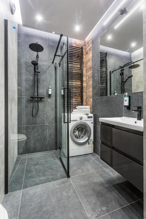 Resinest Apartamenty Jurowiecka J17 Белосток Экстерьер фото